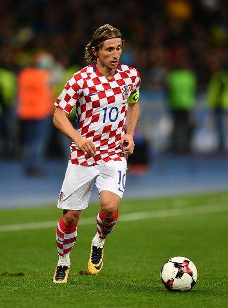 Epic平台继续增长，距离Steam还有较大差距